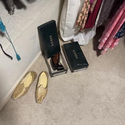 Sale Photo Thumbnail #143