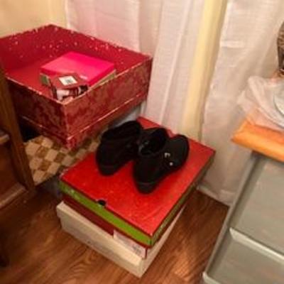 Sale Photo Thumbnail #154