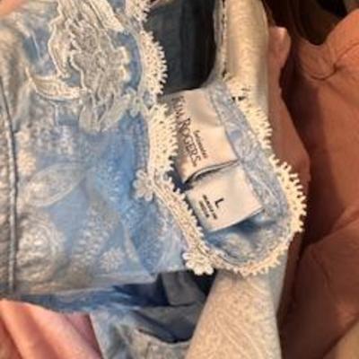 Sale Photo Thumbnail #181