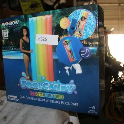 Sale Photo Thumbnail #659