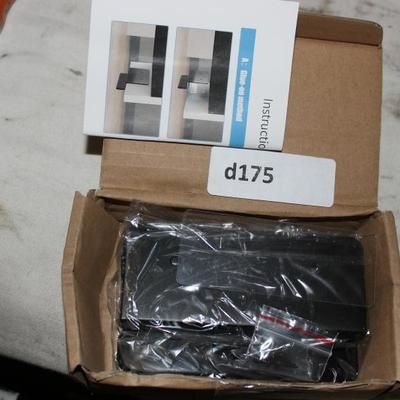 Sale Photo Thumbnail #196
