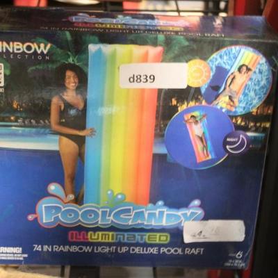 Sale Photo Thumbnail #866