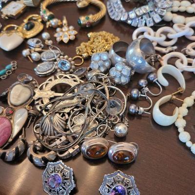 Sale Photo Thumbnail #42