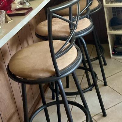 3 bar stools 