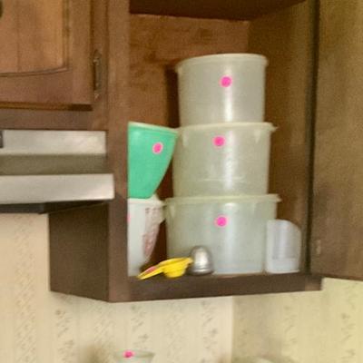 Sale Photo Thumbnail #63: Tupperware 