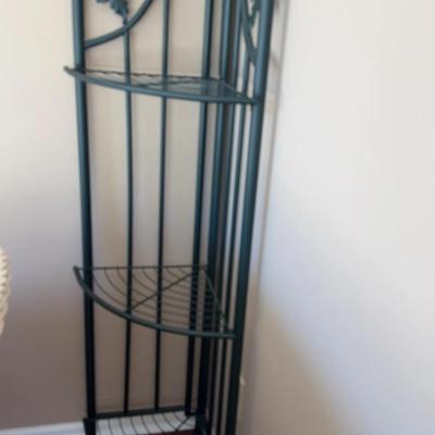 Iron corner shelves