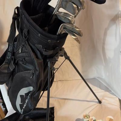 Golf Clubs 