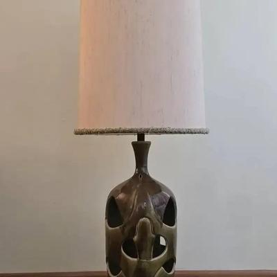 Mid-Century Dual-Light Lamp (LR)
