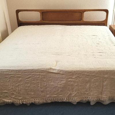 MCM King Size Headboard & Nightstand by Lane (BR2)
