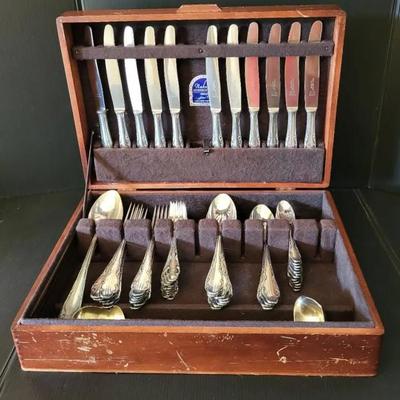 Vintage Carl Mertens Solingen Silverplate Set (DR)