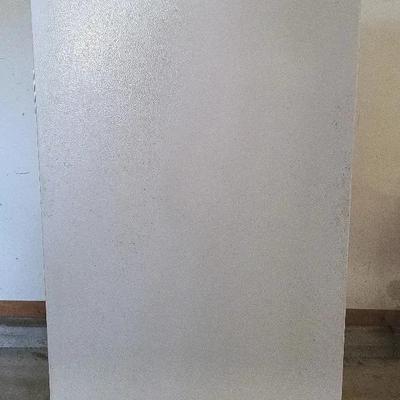 GE Upright Freezer (G)