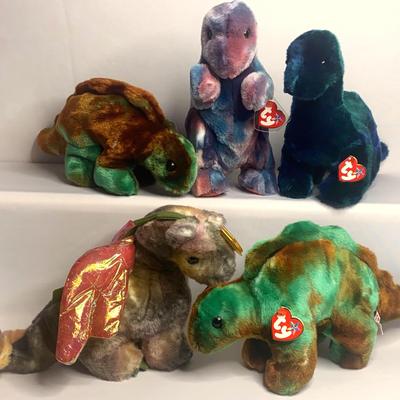 Large ty beanie Babies Dinosaurs And Dragon Edition