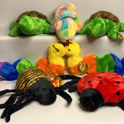 Larger Size ty Beanie Babies: Insects And Amphibians Edition