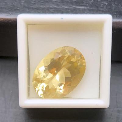 Labradorite Yellow Oval 31.00CT