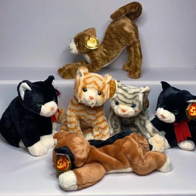 Large ty Beanie Babies Cats Edition