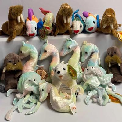 Vintage ty Beanie Baby Aquatic Animals Edition