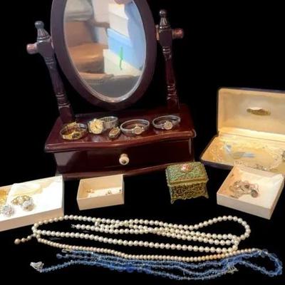 Watches Jewelry Boxes And Much More!