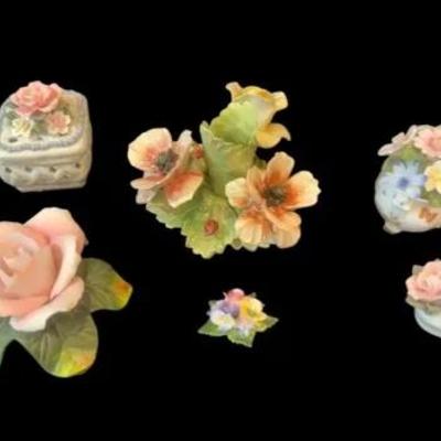 Beautiful Porcelain Flowers In A Variety Of Sizes And Shapes