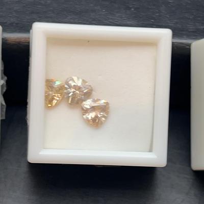 Trillion Cut Gemstone Variety