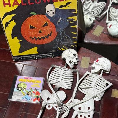 Retro Halloween Vintage Music  & Hanging Decor 