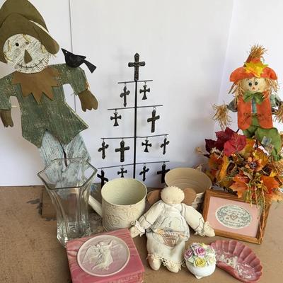 Lot Of Decorative Collectibles 