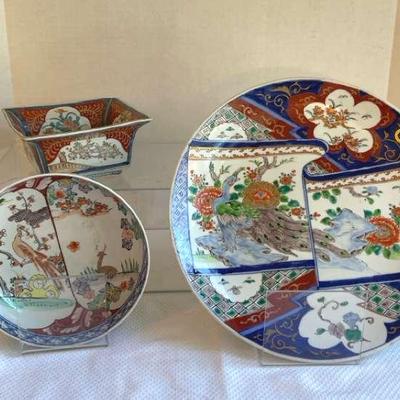 Vintage Asian Porcelain Pieces 