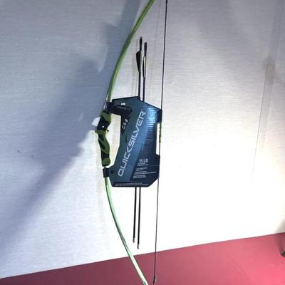 Barnett Quicksilver Archery Set – 15 lb Youth Bow