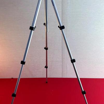 Sakar Lightweight Adjustable Tripod