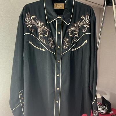 Scully Western Embroidered Snap Shirt – Black Size Large