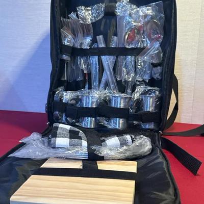 One Savvy Girl Picnic Backpack Set – Service for 4 (Many Items Sealed)