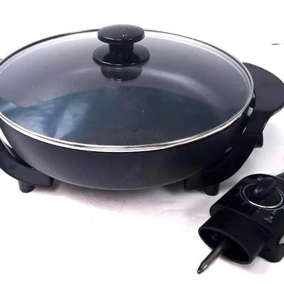 "Walmart" Electric Skillet