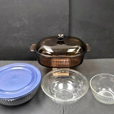 "Pyrex" Mixing Bowls & "Vision" Casserole Dish