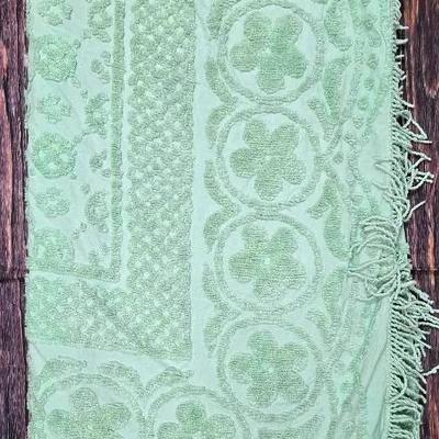 100% Cotton Bedspread with a Medallion Pattern