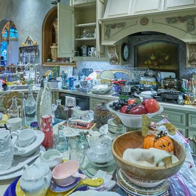 Estate sale photo