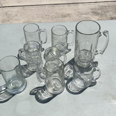 8 Glass Mugs  (clear)