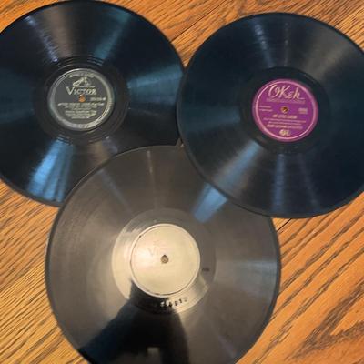 3)  78 RPMs Albums No Covers  2-Benny Goodman Trio 1-Benny & Orchestra 