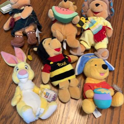 OH  POOH 4 Disney Pooh Bee,Fiesta,Summer Fun,Highlander 2 Star Beans 
