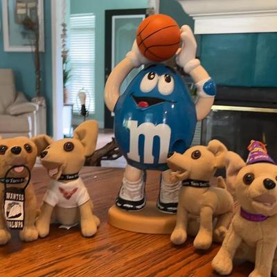 13” M&M Blue W/basketball Also 4 Taco Bell Chihuahuas 
