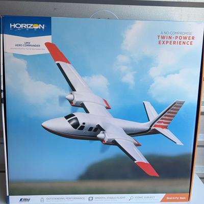 UMX Aero Commander High Performance Ultra-micro Twin 
