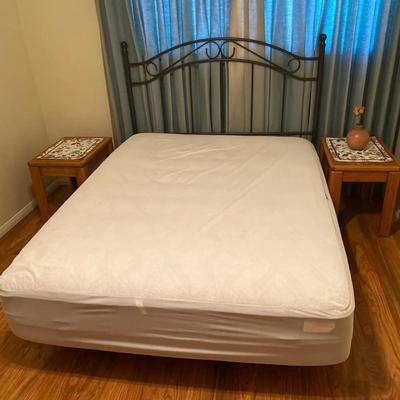 Queen Bedframe Mattress And Pair Of Nightstands 