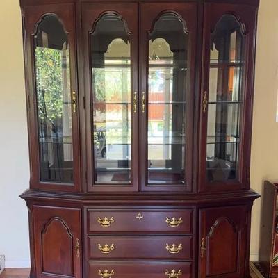 Vintage Sumter Mahogany Stained Wood China Display Cabinet 