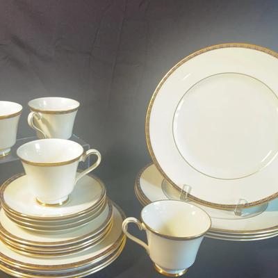 St James Minton China