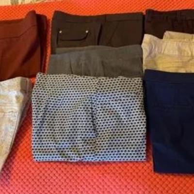 Chico’s Bottoms Size 1.5