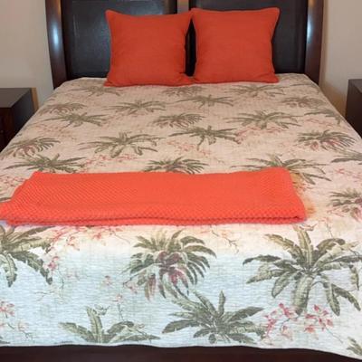 Palm Tree Bedspread, Pillows, Throw