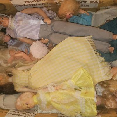 Box Of Dolls (Vintage Barbie, Ken & Others)