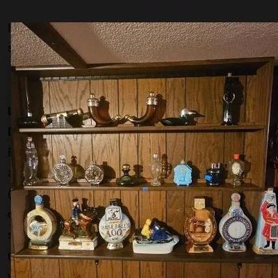 Collection of Vintage Avon & Jim Beam Decanters Includes Baseball's 100!
