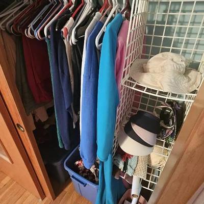 Vintage Clothes & Other Items Seen in Pictures 