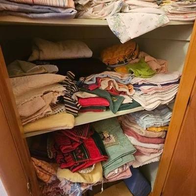 Hall Closet Towels, Wash Cloths & More!