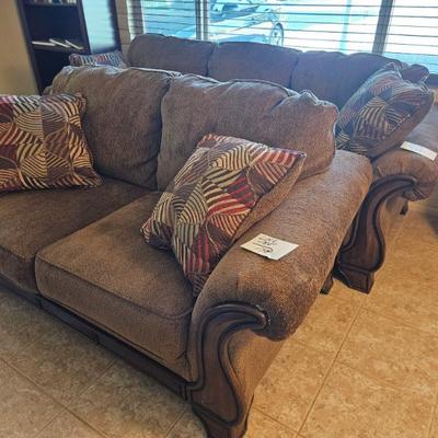 Sale Photo Thumbnail #346