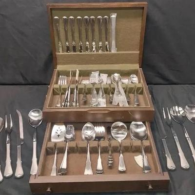SAM202 -  BETTY CROCKER ONIEDA COMMUNITY SOLID STAINLESS